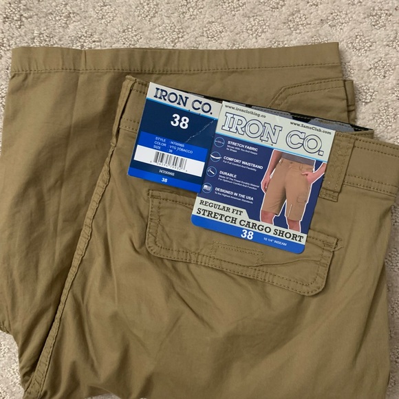 Men’s Cargo Shorts NWT size 38 - Picture 2 of 9